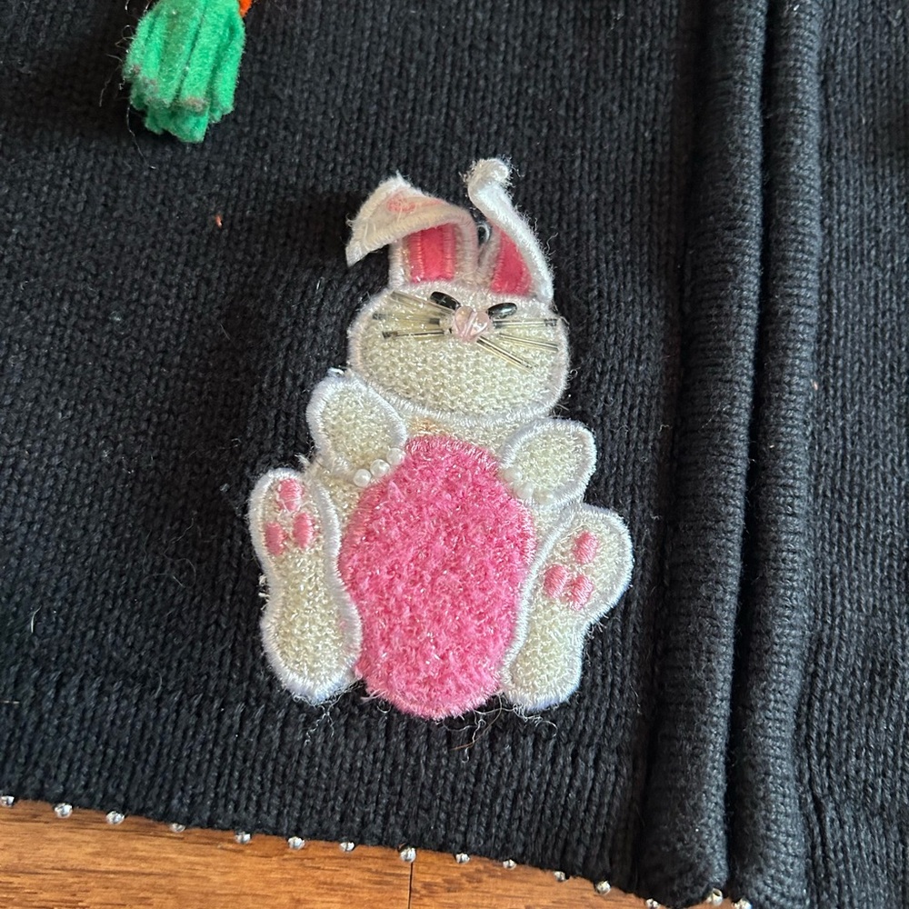 Easter bunny carrot whimsical cardigan - Picture 2 of 6